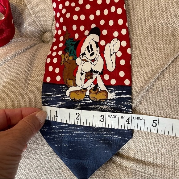𝅺disney Mickey Mouse Santa Wide Tie Silk - Picture 4 of 4